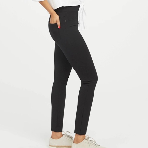 SPANX Perfect Ponte Pant - Picture 3 of 6